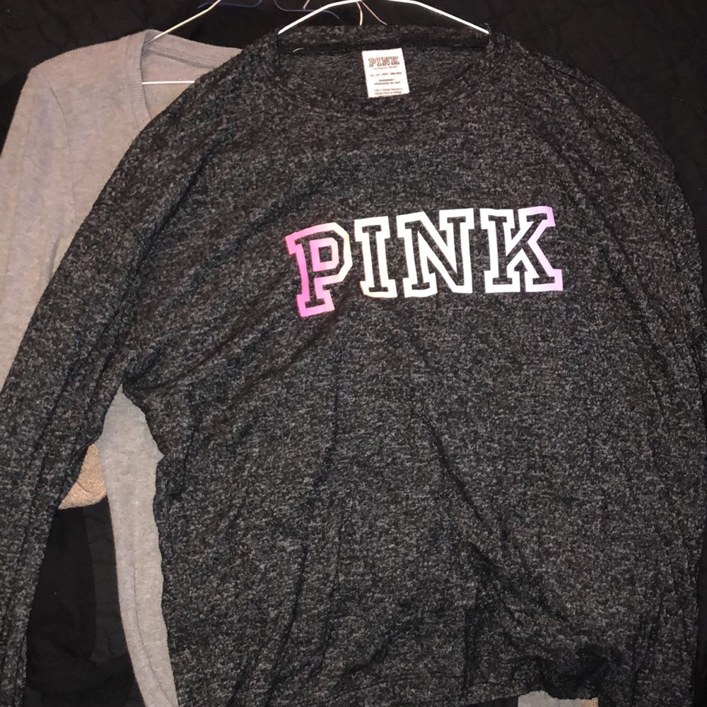 Pink sweat  shirt,pink  long sleeve t, and Tommy long sleeve !